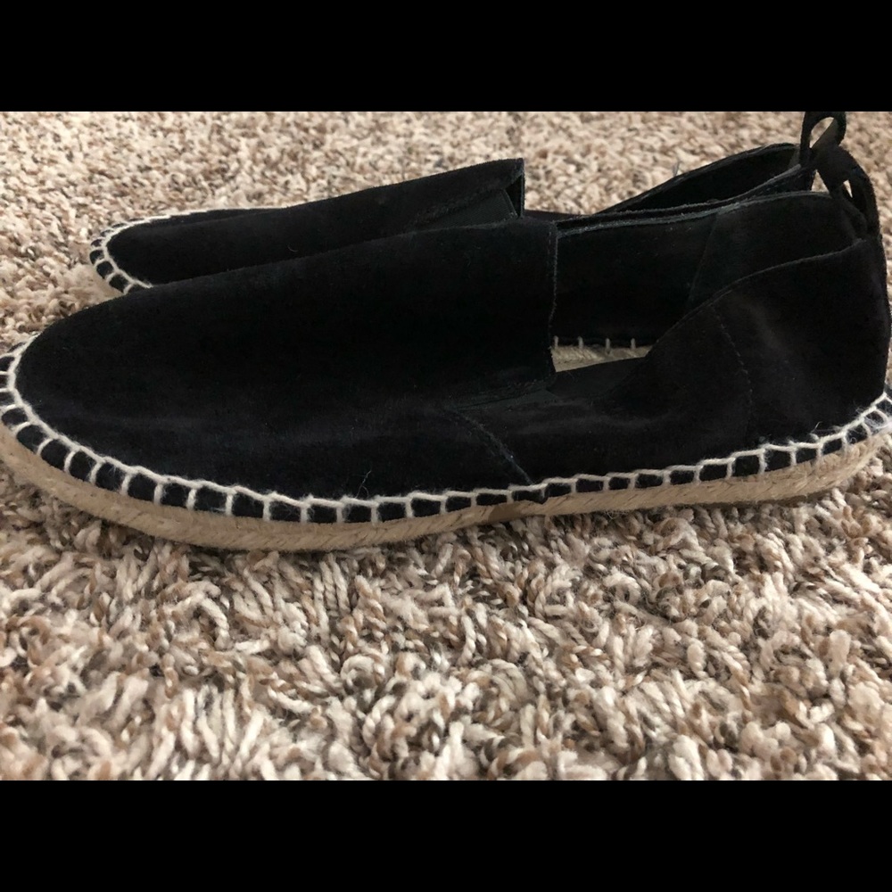 Vince women’s flats